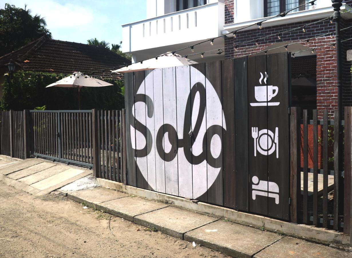 Solo Inn Kochi Buitenkant foto